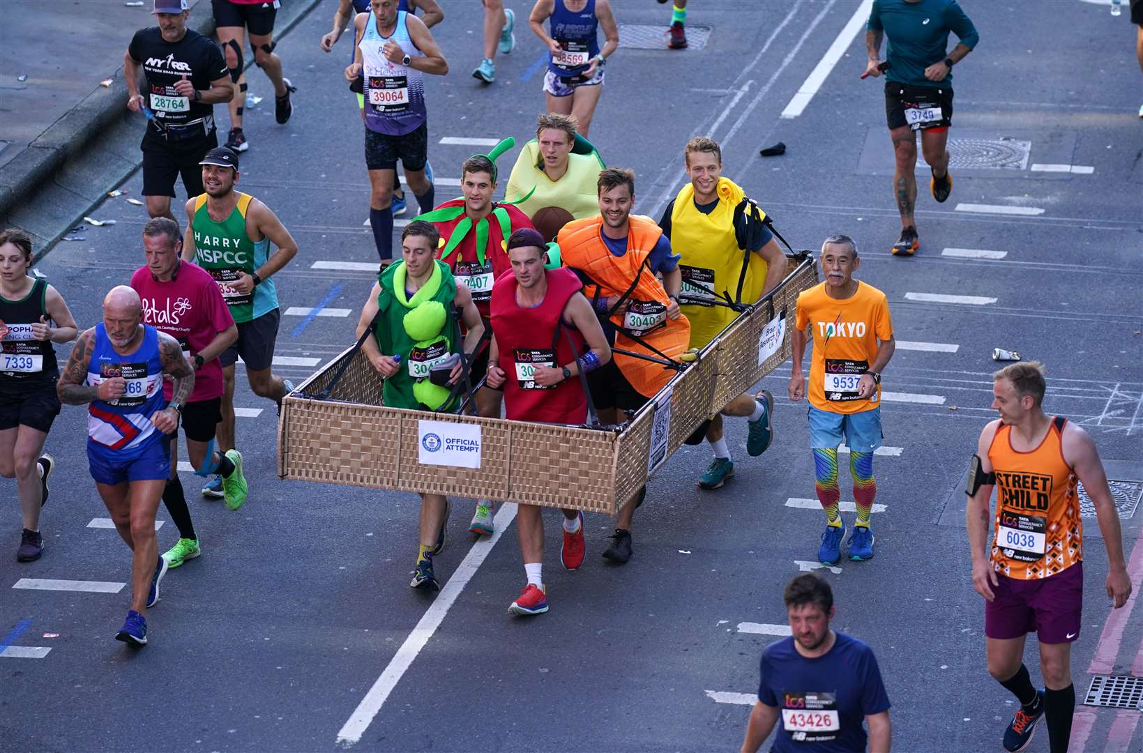 One group ran together as a crate of fruit and vegetables (Kirsty O’Connor/PA)