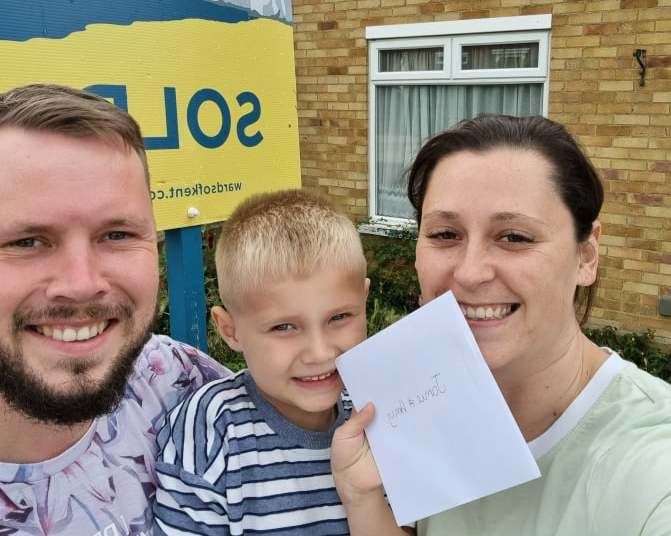 Amy Lockwood and her partner Jamie Jenkins found the 1953 TV in their loft after buying a house in Rainham