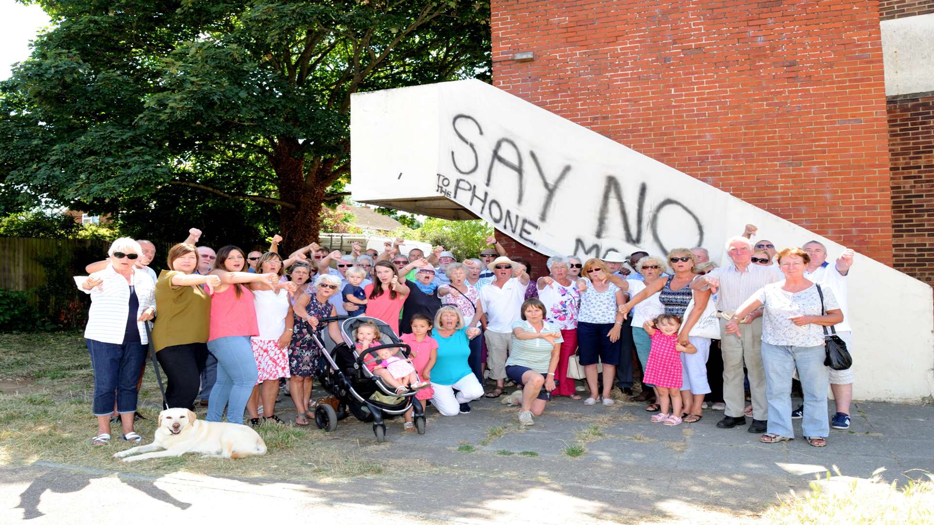 Residents give the thumbs down to Telefonica. Picture: Simon Hildrew