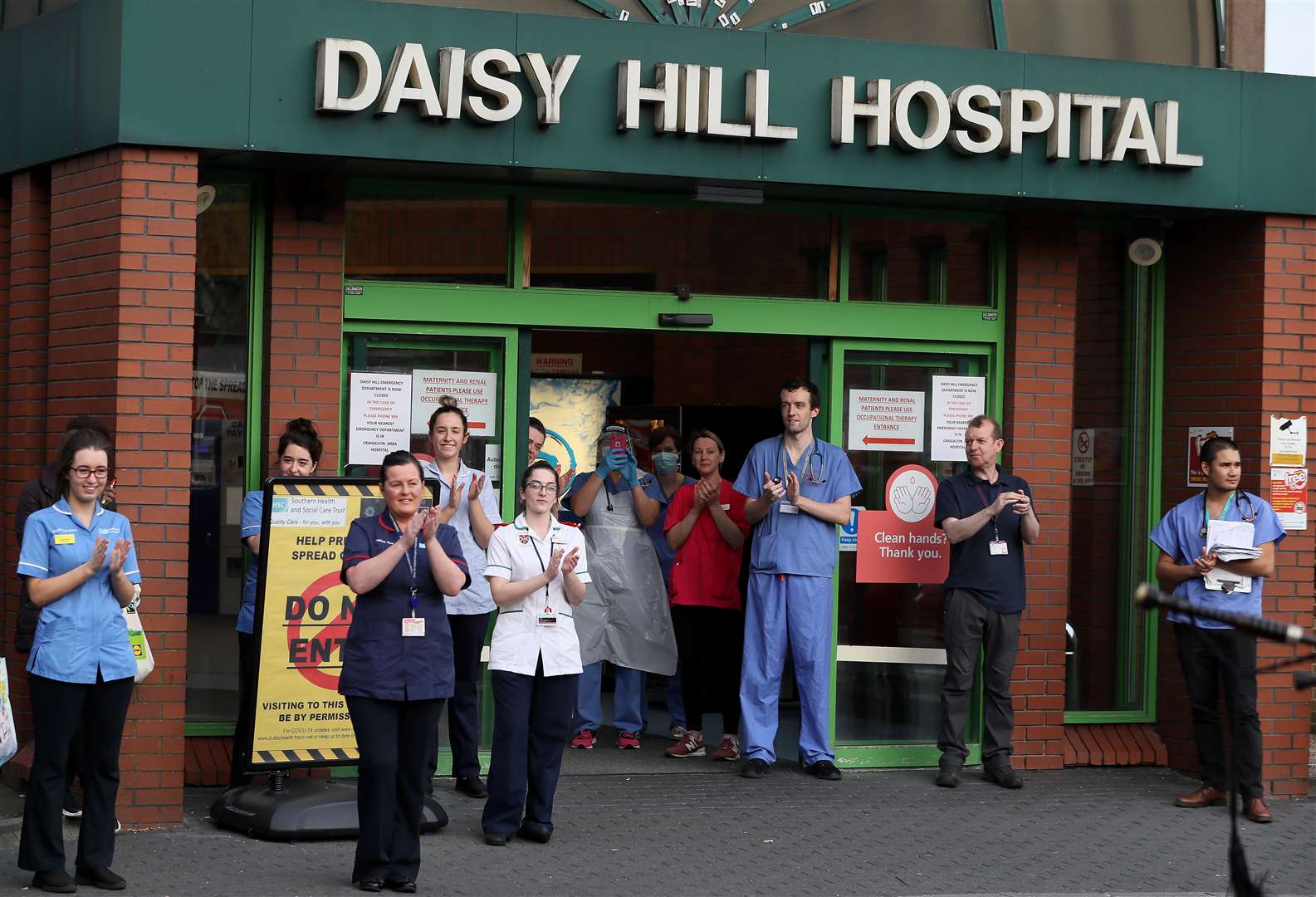 The Bessbrook Crimson Arrow Pipe Band plays for staff outside Daisy Hill Hospital in Newry (Brian Lawless/PA)