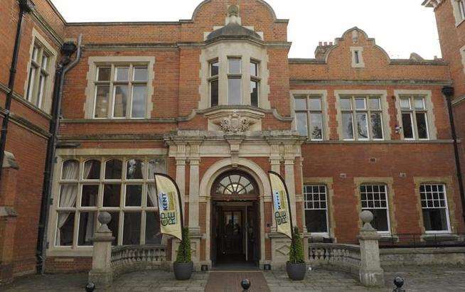 The future of Oakwood House as a wedding venue is uncertain