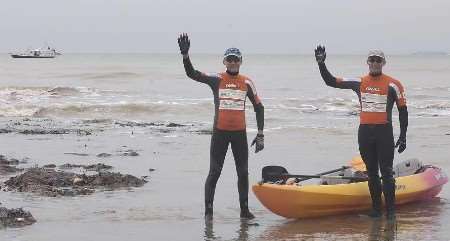 Mike Humber and Travis Spencer just before setting off. Picture: DAVE DOWNEY