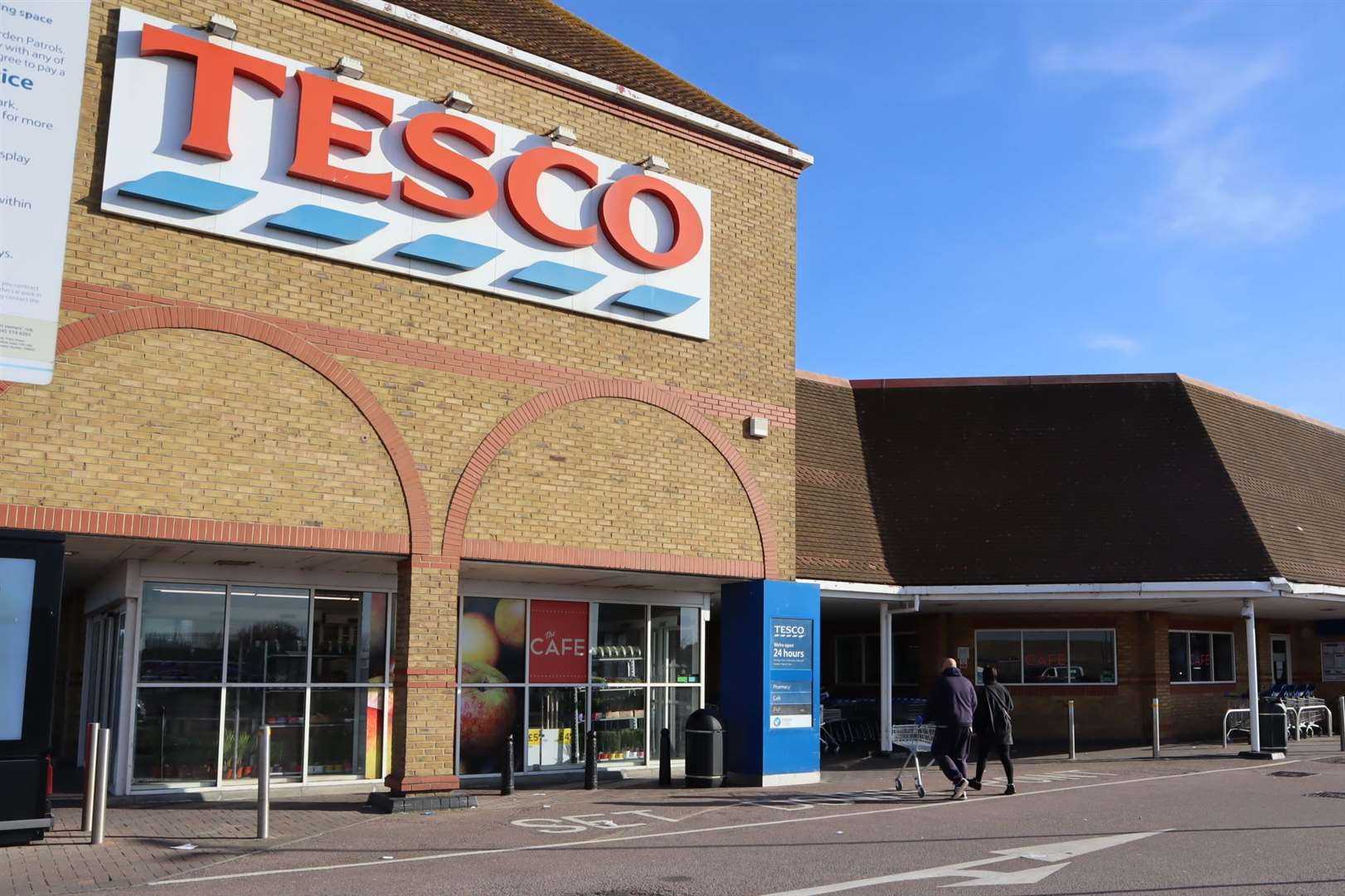 'Prolific' Sheerness shoplifter jailed after targeting Tesco in Bridge Road