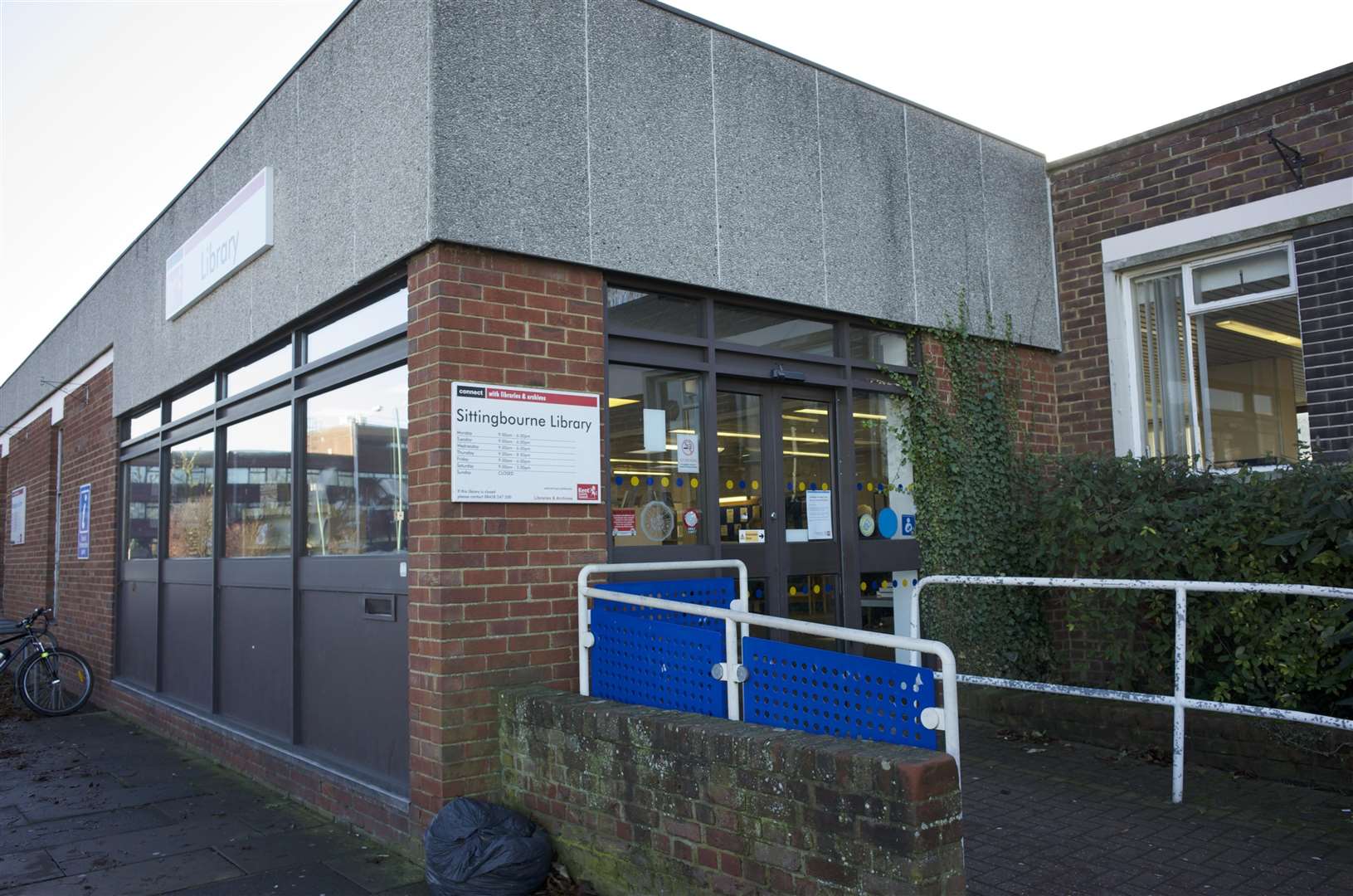 Sittingbourne Central Library, Central Avenue, Sittingbourne