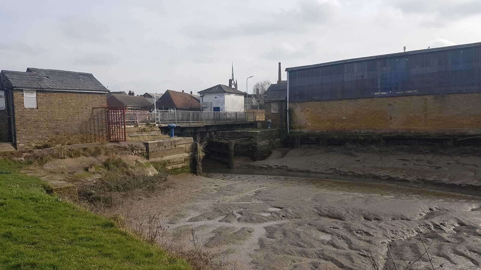 Faversham Creek basin