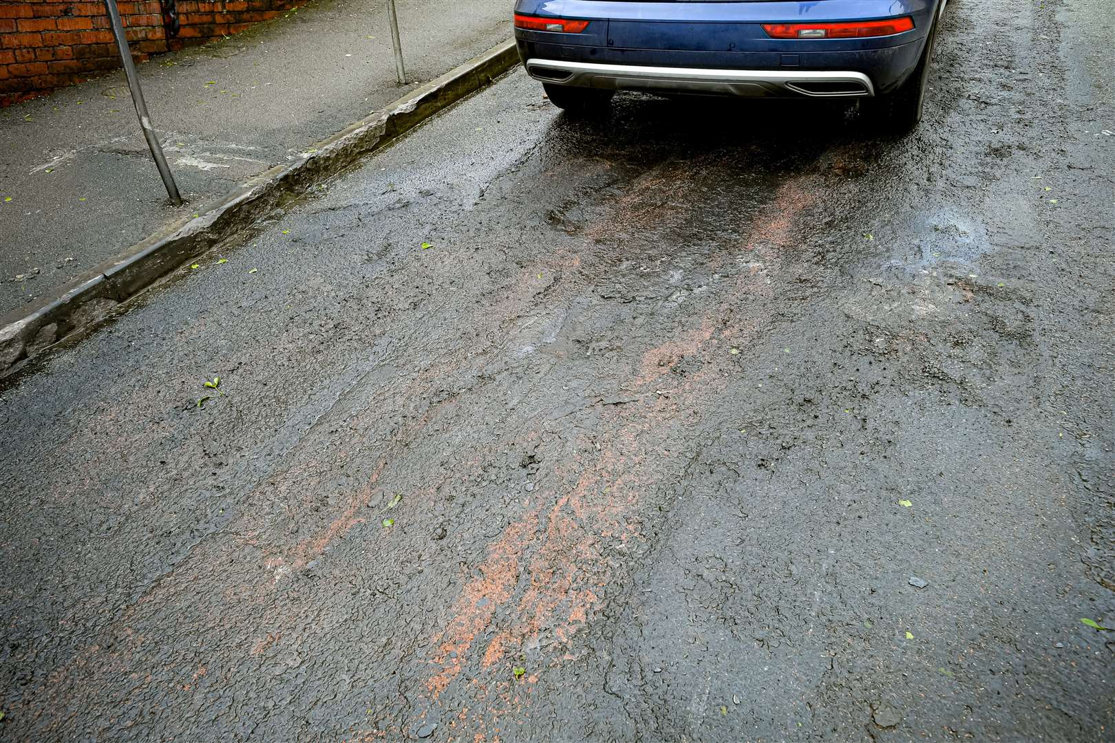 Blackened tarmac at the top of Waun Wen Road (Ben Birchall/PA)