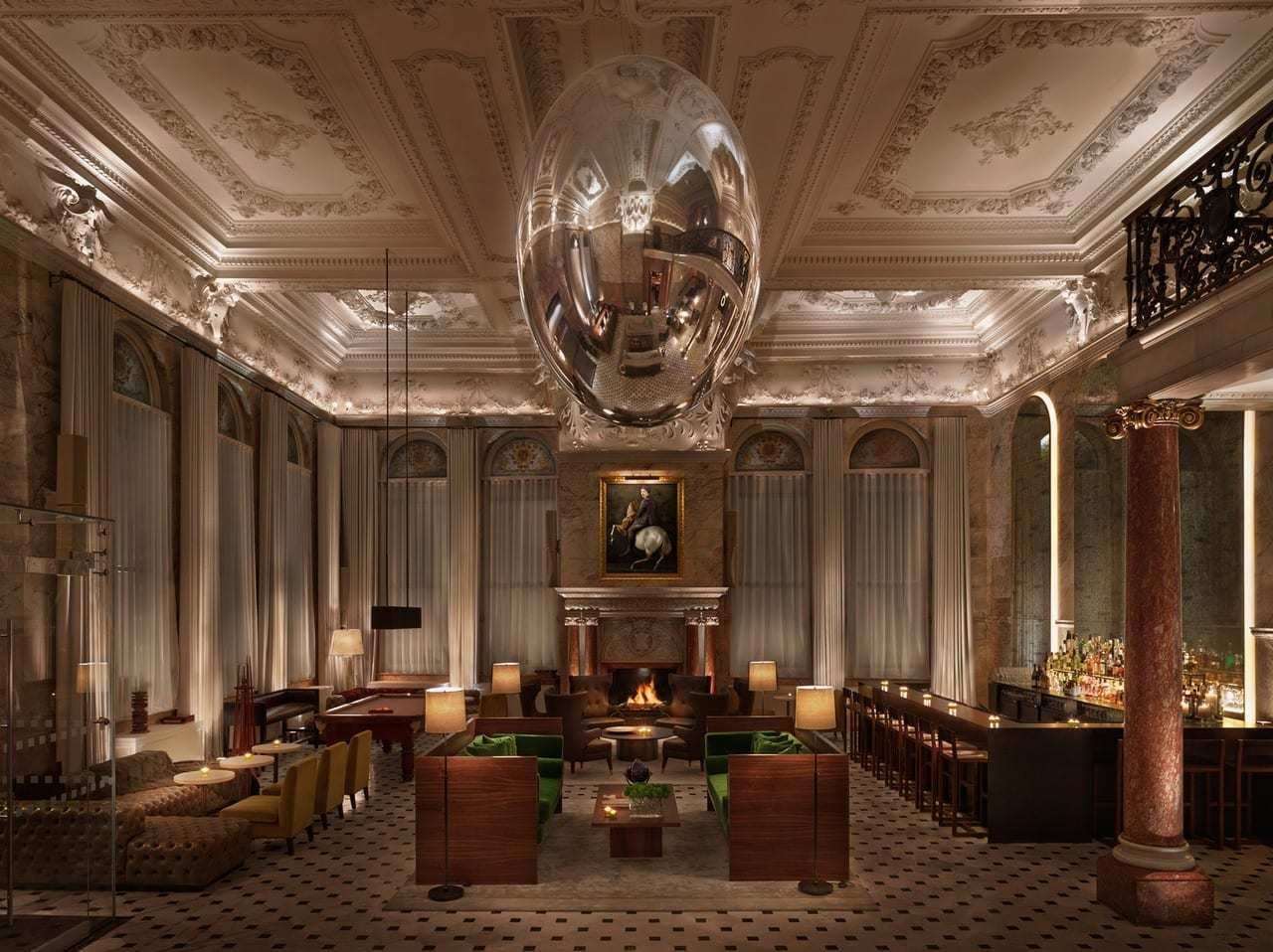 The grand lobby and bar, complete with vintage pool table (14449571)