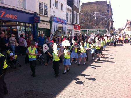 St George's parade, Dartford