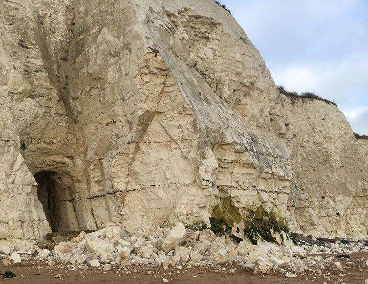 The Coastguard is warning people to stay away from the area. Picture Henry Davies (6429736)