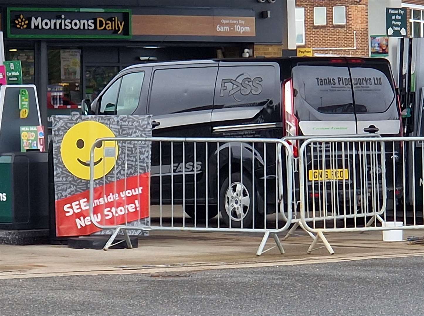 A tank cleaning company was spotted at the petrol station in Strood, with some of the pumps being shut off