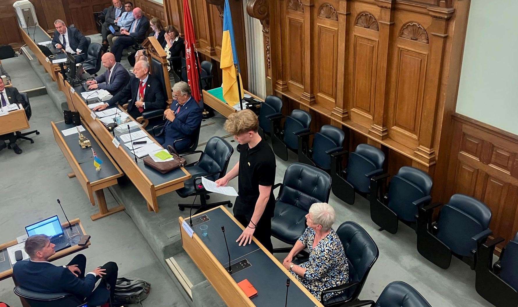 Ukrainian school student Vlad Sadovoi addresses council chamber (Pic Simon Finlay LDRS)