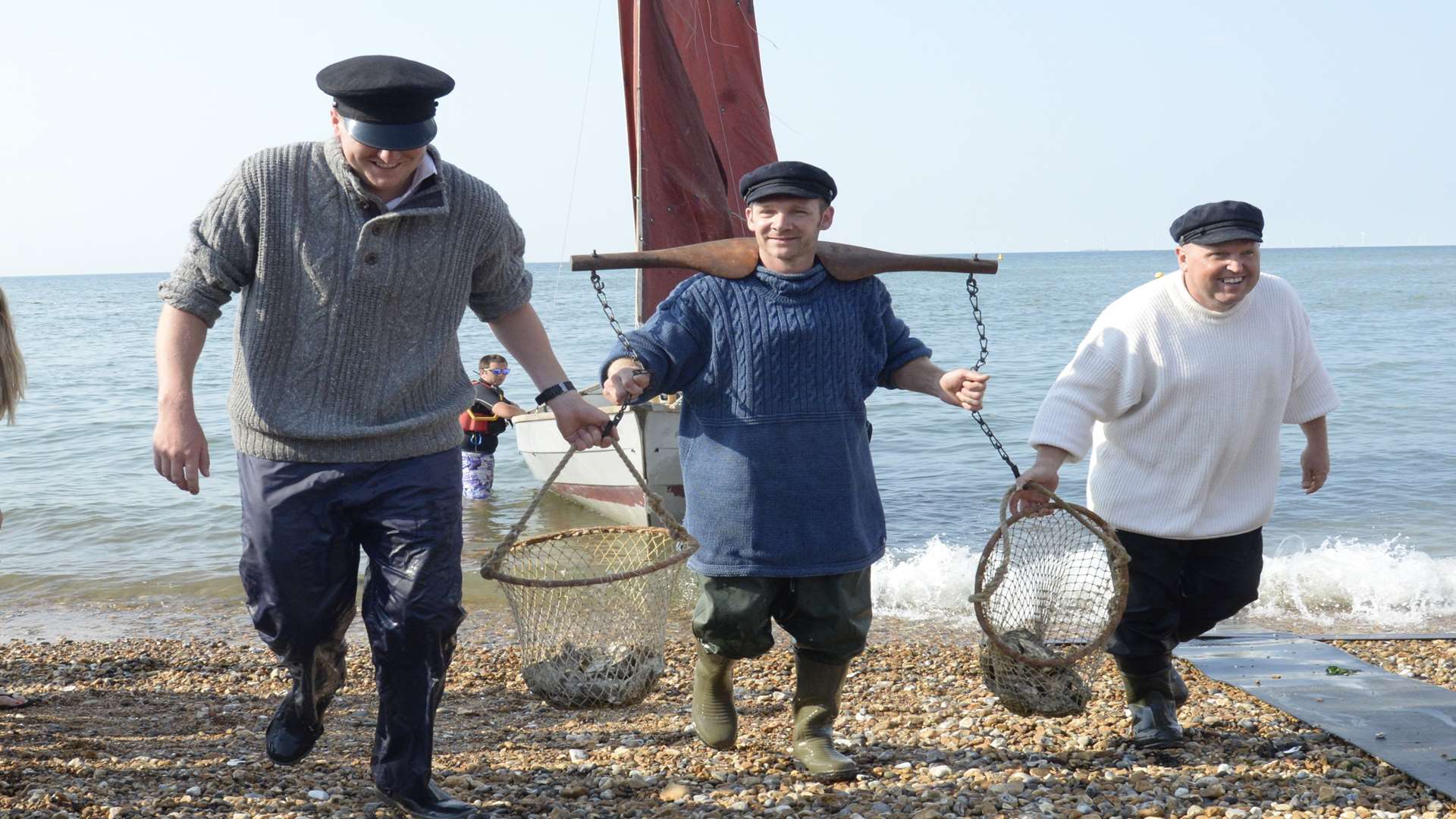 The traditional landing of the oysters