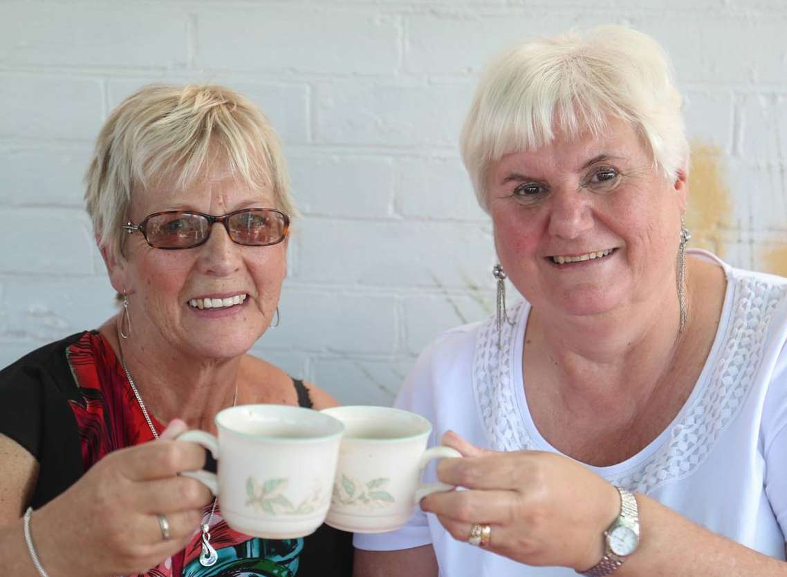 Volunteers Maggie Keen and Cindy Bowey