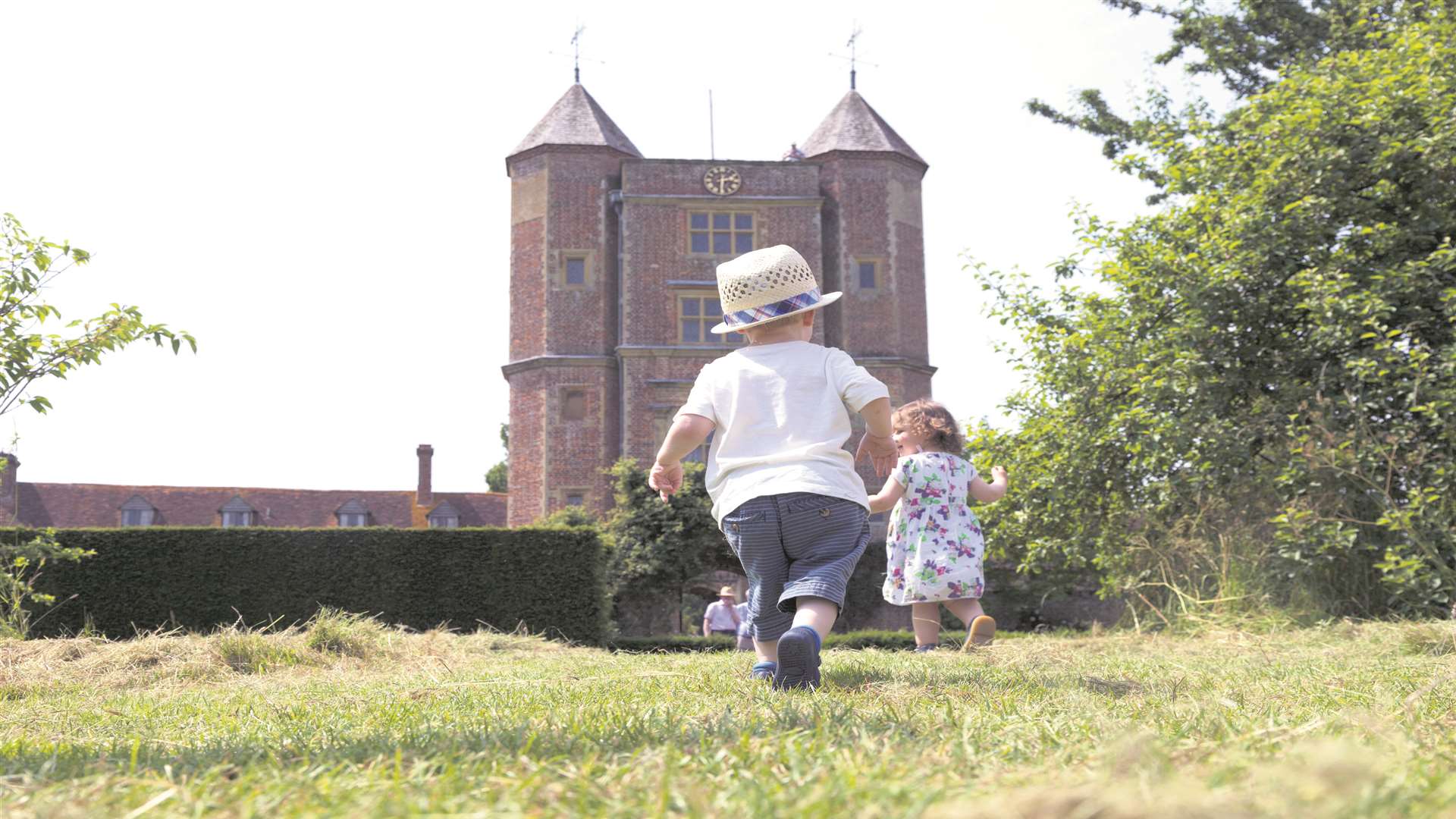 Enjoy Sissinghurst Castle Gardens this summer