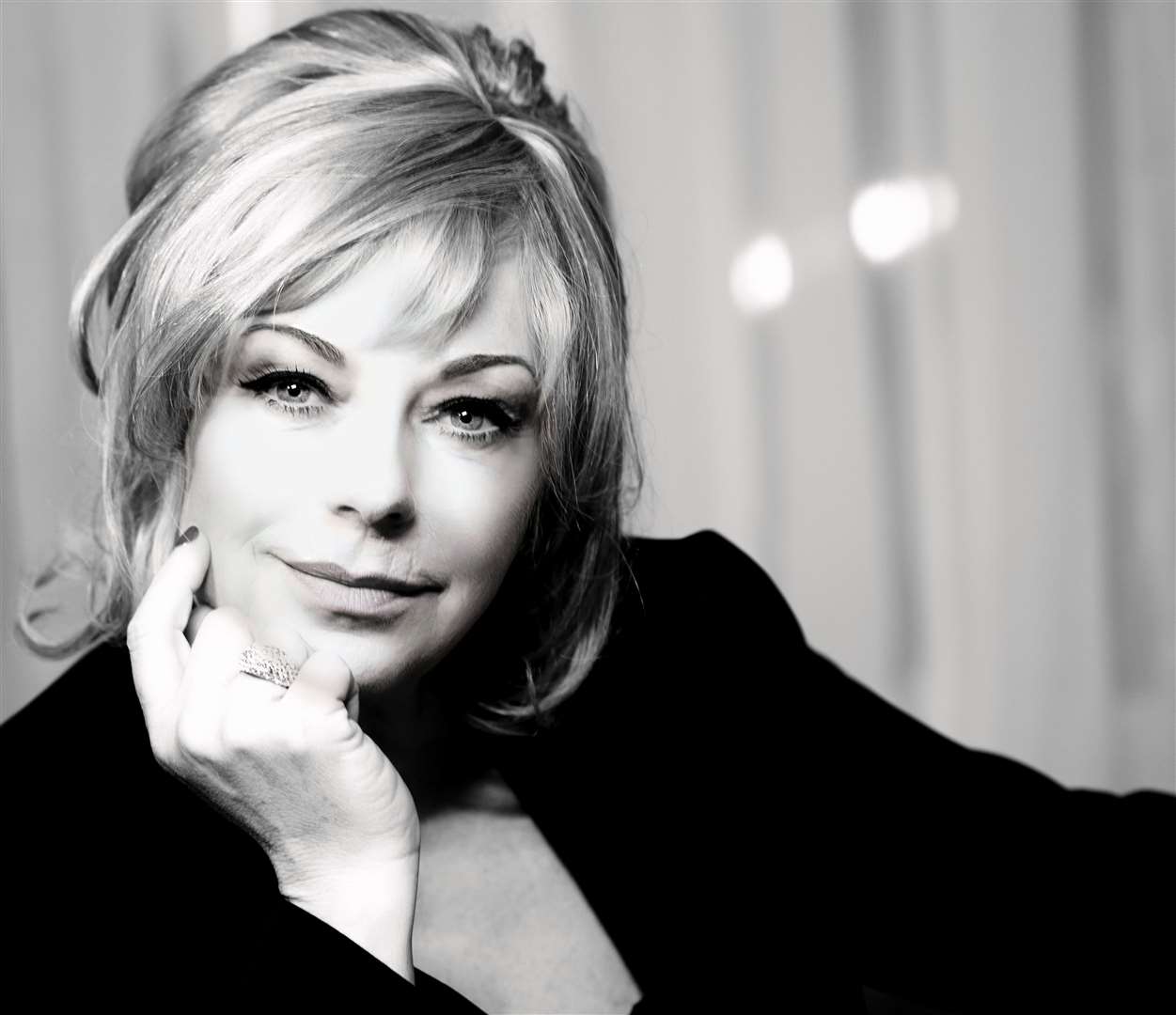 Mari Wilson (10984668)