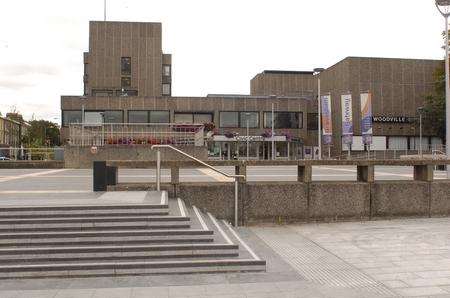 gravesend civic centre 1