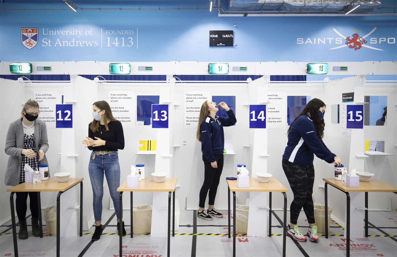 Students getting their Covid-19 tests (Jane Barlow/PA)