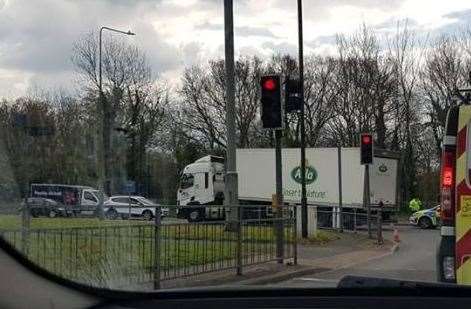 The lorry has broken down on the A20 by New Cut Road (