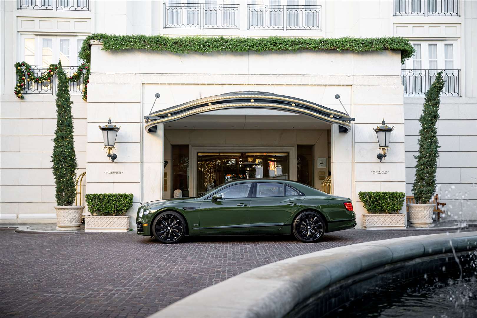 Bentley Flying Spur Hybrid