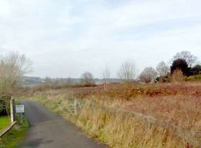 View of the site and surroundings from Kirkins Close, Horsmonden