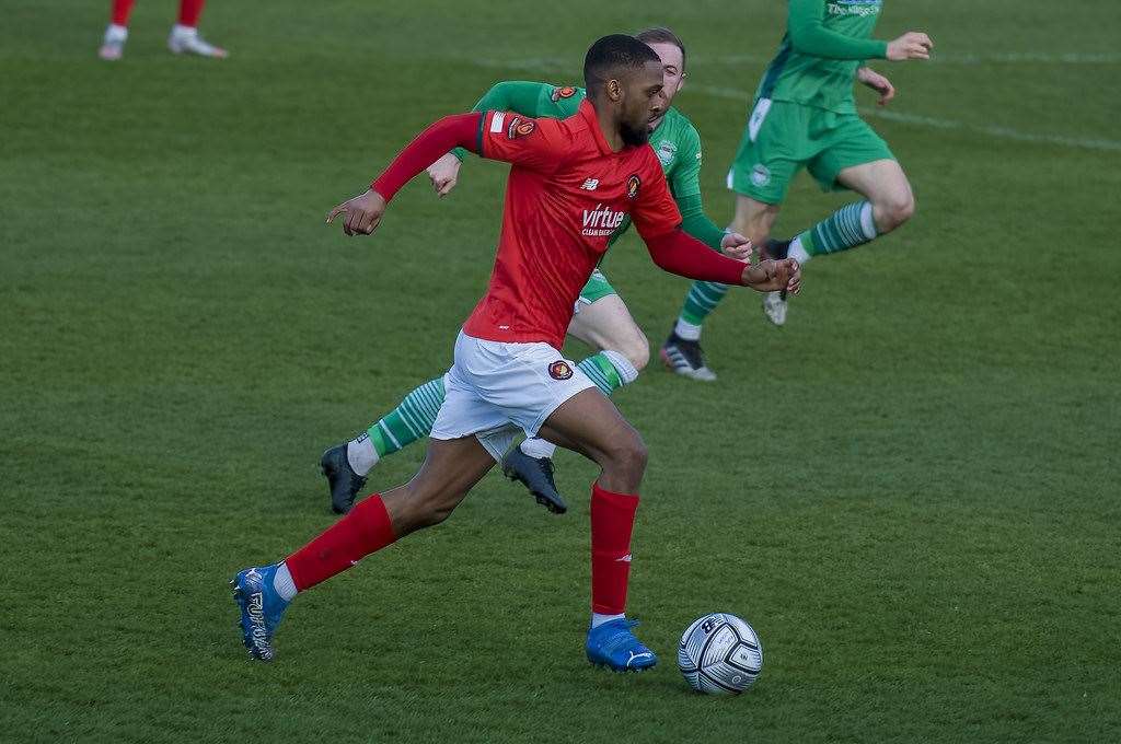 Kieran Monlouis on the ball for Ebbsfleet against Oxford City last weekend. Picture: Ed Miller/EUFC (55508718)