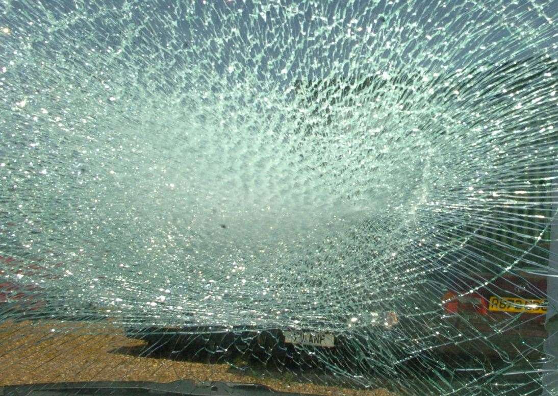 Vehicles have had their windows smashed just after Junction 2 of the M20 File image