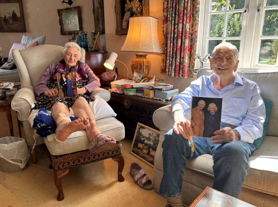 Pictured with their respective letters from the King and Queen, celebrating their 75th wedding anniversary and Tony's 100th birthday