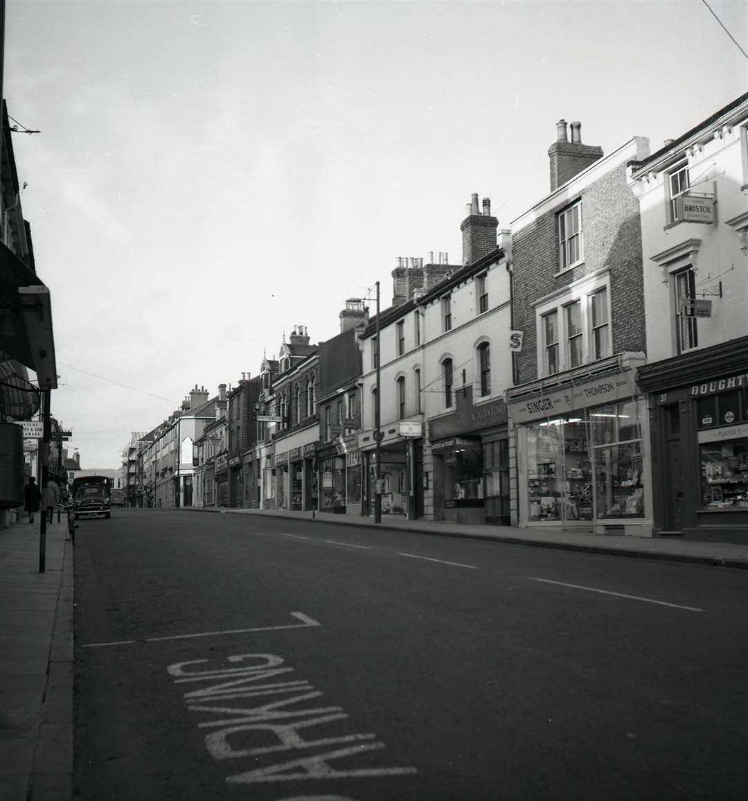 Bank Street, 1962. Another view showing the arterial Bank Street during theearly sixties. The pristine looking street reveals more of the individualindependents that survived pre-modernity and thoughtless tactics that followedyears later. The street was even two-way at this time. Picture: Steve Salter