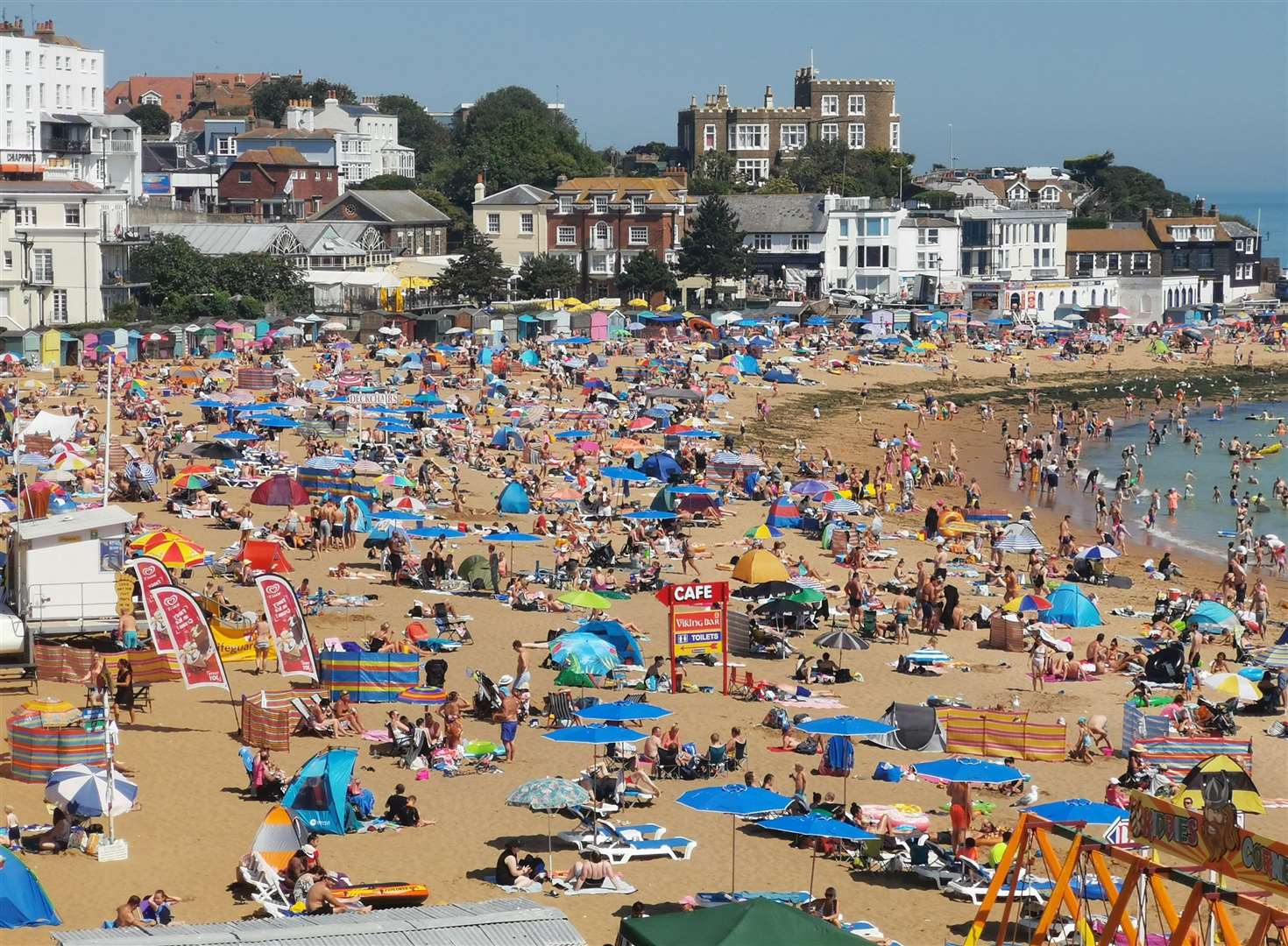 Crowds pack onto the beaches in Thanet