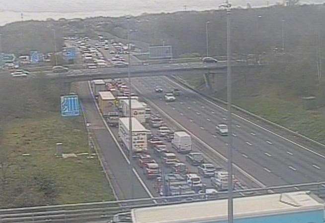 Traffic held on M20 after lorry crash at J4 near Leybourne and Snodland