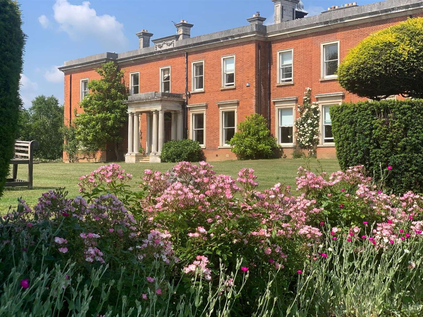 Mount Ephraim Country House in Hernhill, near Faversham, has been home to the Dawes family since 1695