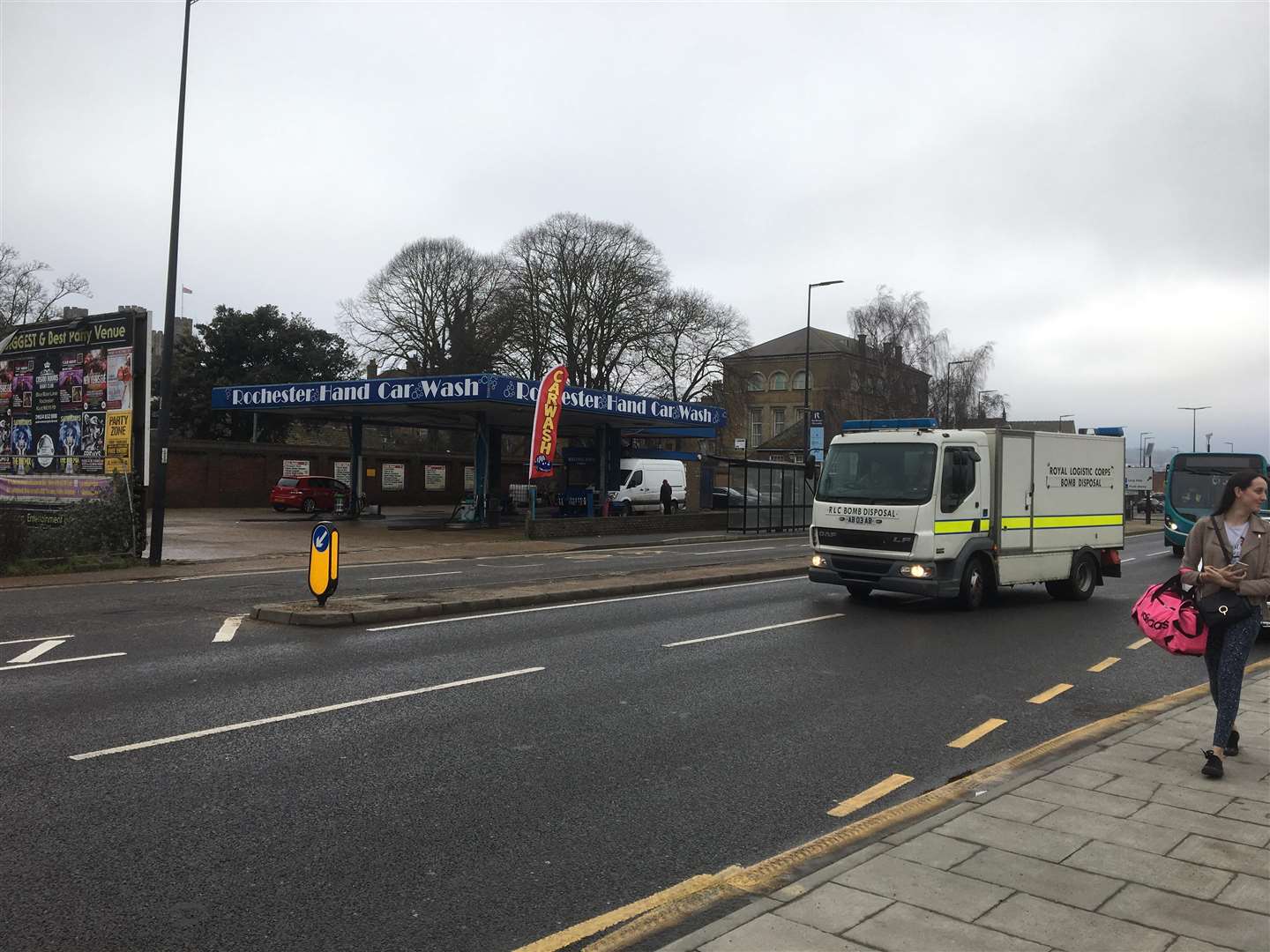Bomb disposal attended the scene (7012555)