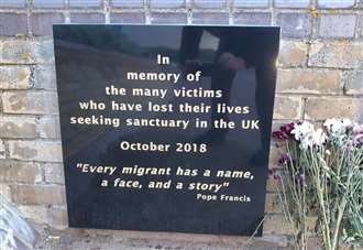 Migrants' memorial for those who perished