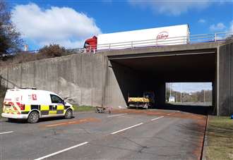 Death crash driver deliberately ploughed into M20 bridge