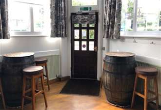‘Sitting in this swish pub was quite literally like watching paint dry’
