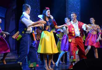 Customers to get refunds on cancelled pantomime