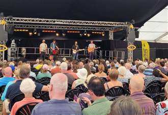 Folk bands, sea shanties and ceilidhs to return to seaside town