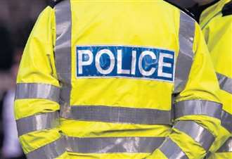 Warning after conmen claim to be police officers
