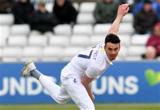 Kent make early inroads before Yorkshire fightback