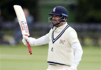 Stevens thrills with the bat for Kent