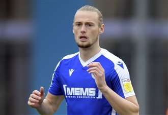 Gills loanee recalled by Sky Blues