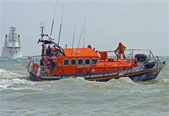 Abandoned boat sparks 'major' search