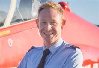 Pilot was 'fatigued and distracted' before fatal crash