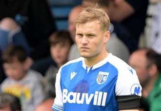 No need to stress over absent players insists Gillingham manager