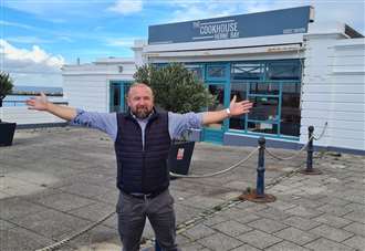 Rooftop bar bid for new seafront restaurant