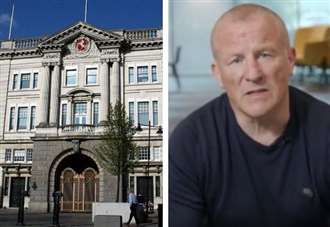 Fund boss Woodford meets KCC over frozen £263m