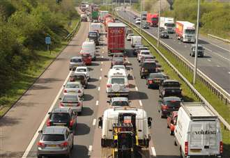Roadworks cause 'unacceptable' traffic chaos