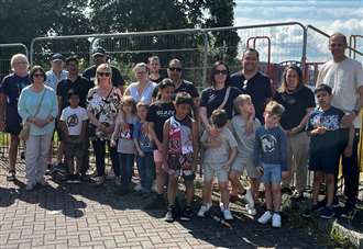 Parents vow to fight Crest Nicholson over fenced off Baker Crescent play park in Dartford