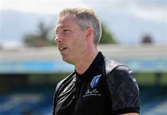 Gillingham ‘lose their way’ after excellent first half against Charlton