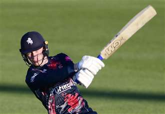 Kent Spitfires win the T20 final against Somerset